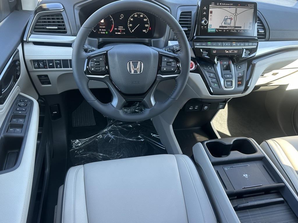 new 2026 Honda Odyssey car, priced at $48,990