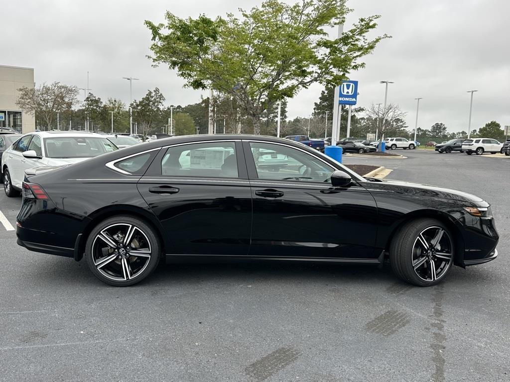 new 2025 Honda Accord Hybrid car, priced at $33,305