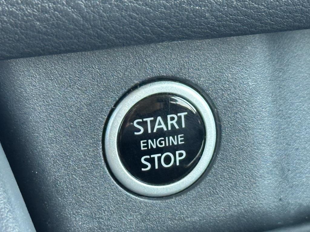 used 2023 Nissan Rogue car, priced at $25,794