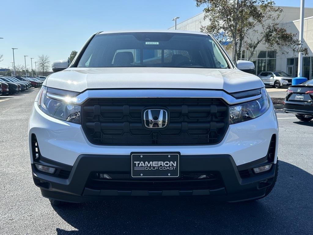 new 2025 Honda Ridgeline car, priced at $42,588