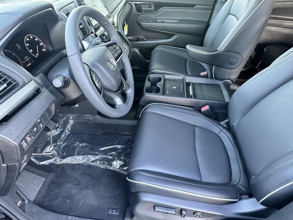 new 2026 Honda Odyssey car, priced at $50,340