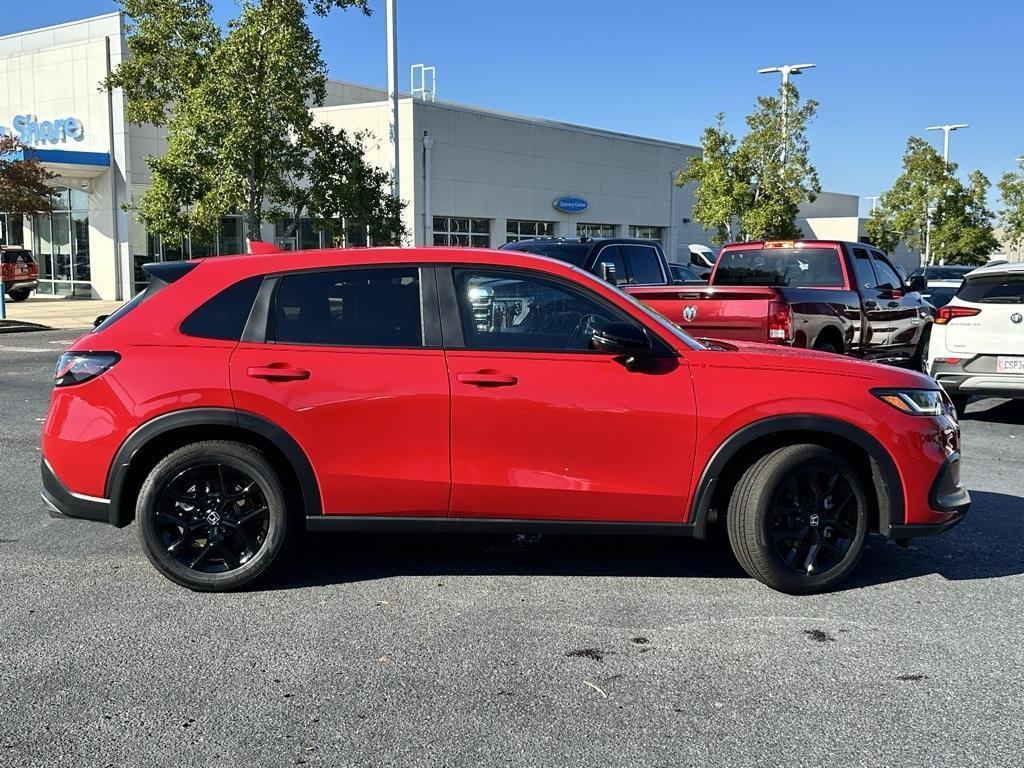 new 2025 Honda HR-V car, priced at $27,895