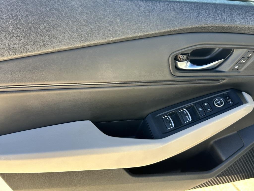 used 2023 Honda Accord Hybrid car, priced at $27,312