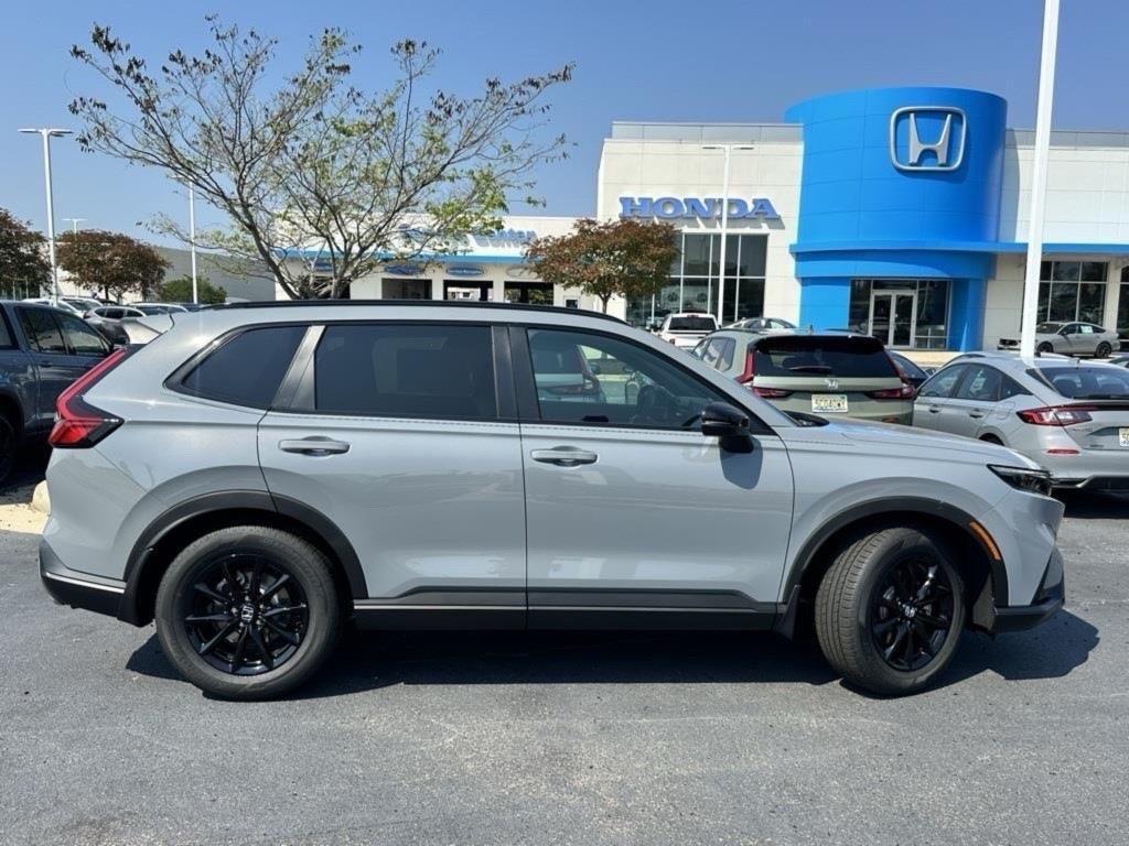 new 2026 Honda CR-V Hybrid car, priced at $40,575