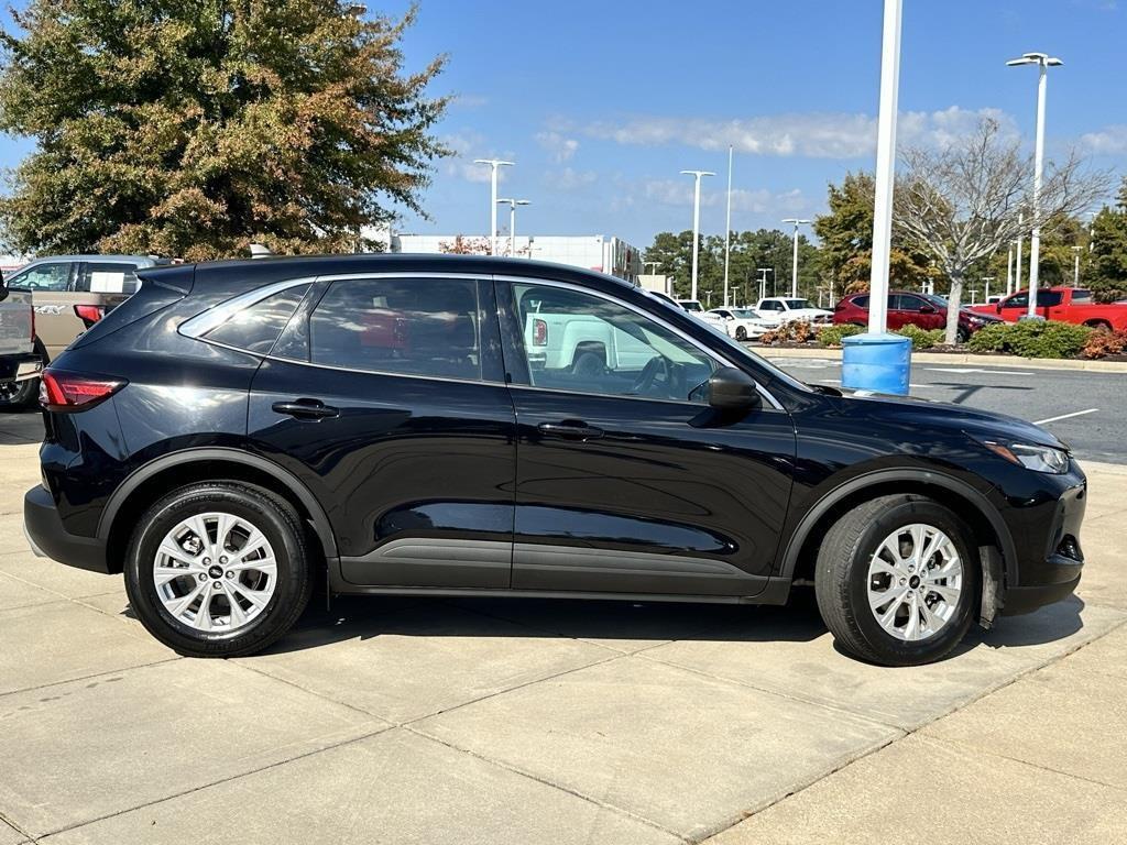 used 2023 Ford Escape car, priced at $22,799