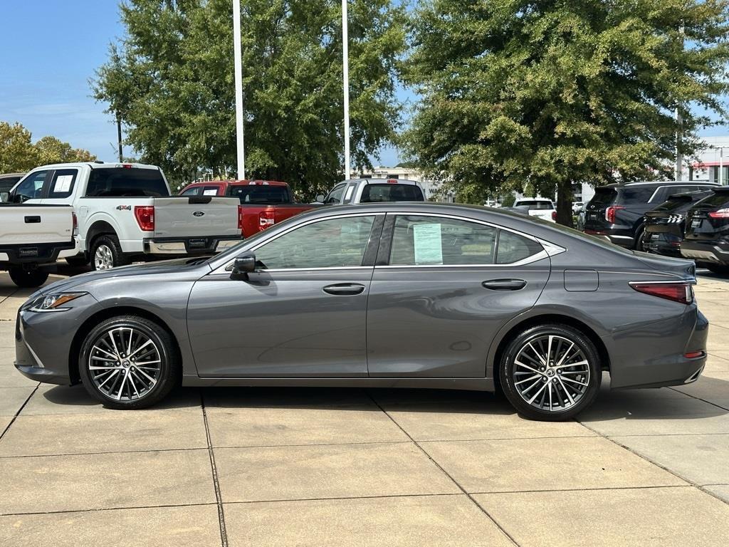 used 2024 Lexus ES 350 car, priced at $40,000