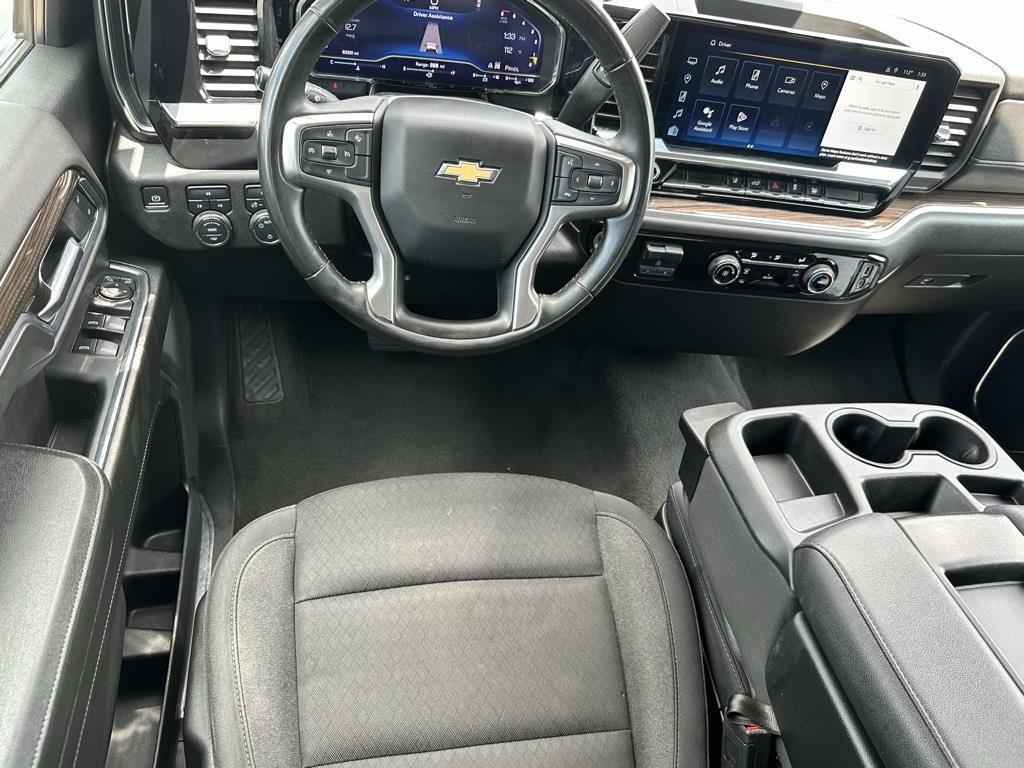 used 2024 Chevrolet Silverado 2500 car, priced at $46,000