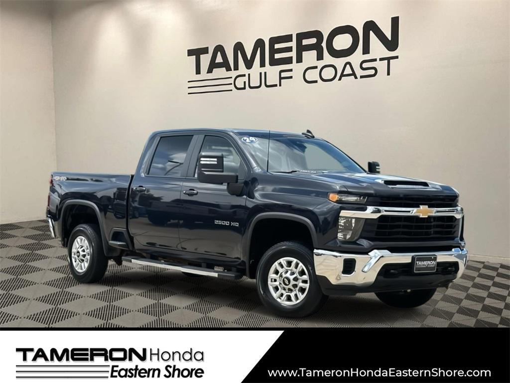 used 2024 Chevrolet Silverado 2500 car, priced at $46,000