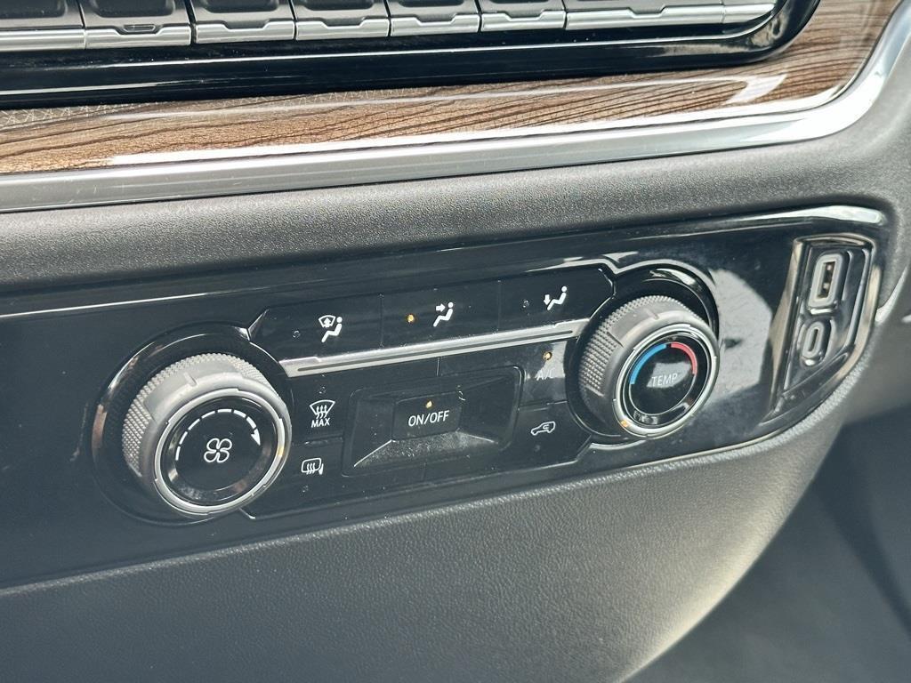 used 2024 Chevrolet Silverado 2500 car, priced at $46,000