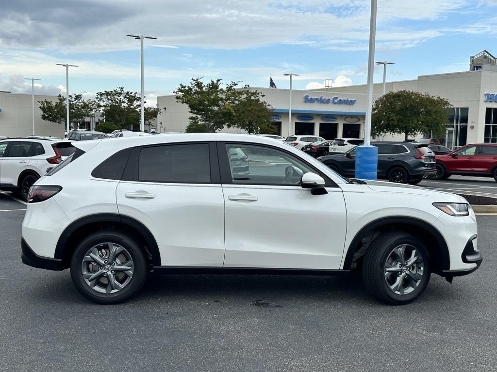 new 2026 Honda HR-V car, priced at $28,050