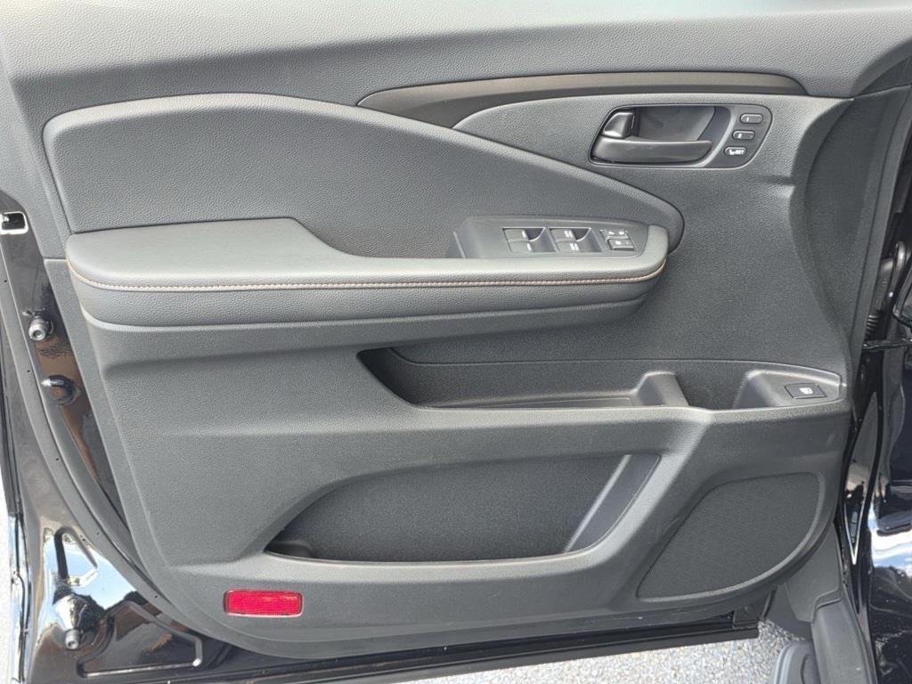 new 2025 Honda Ridgeline car, priced at $42,336