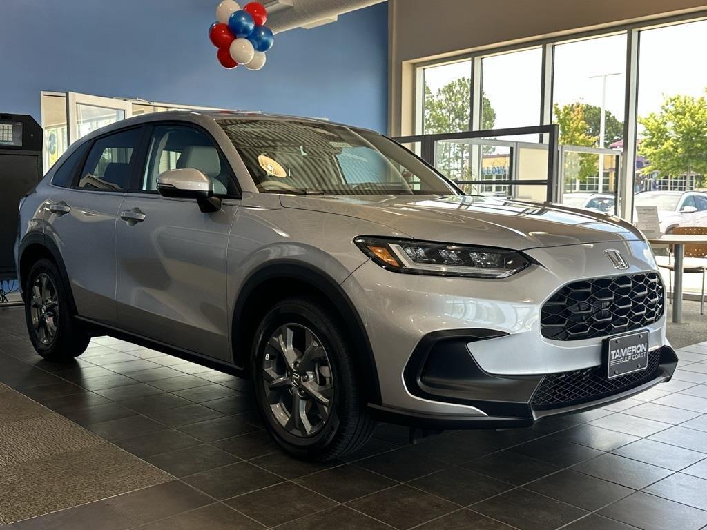 used 2026 Honda HR-V car, priced at $26,000