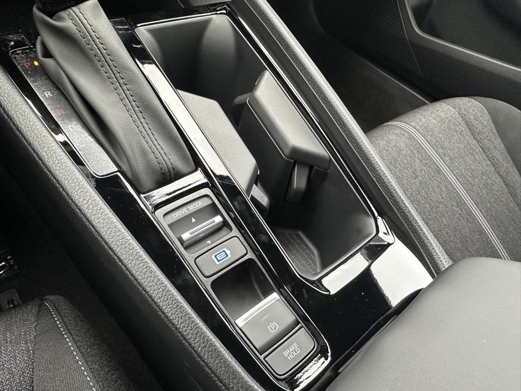 new 2025 Honda Accord Hybrid car, priced at $33,760