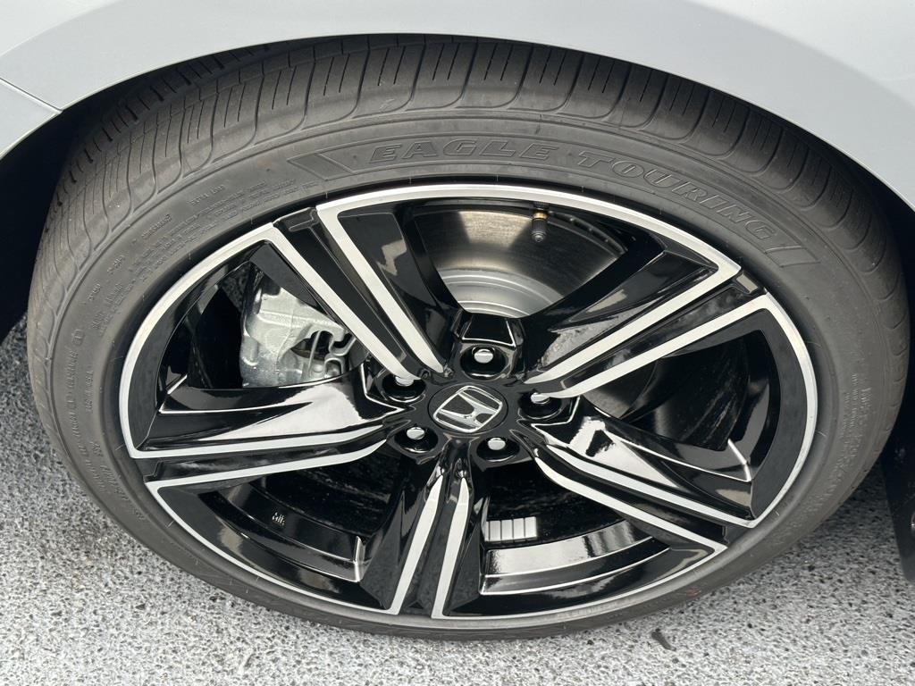 new 2025 Honda Accord Hybrid car, priced at $33,760