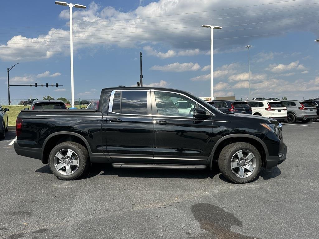 new 2025 Honda Ridgeline car, priced at $41,549