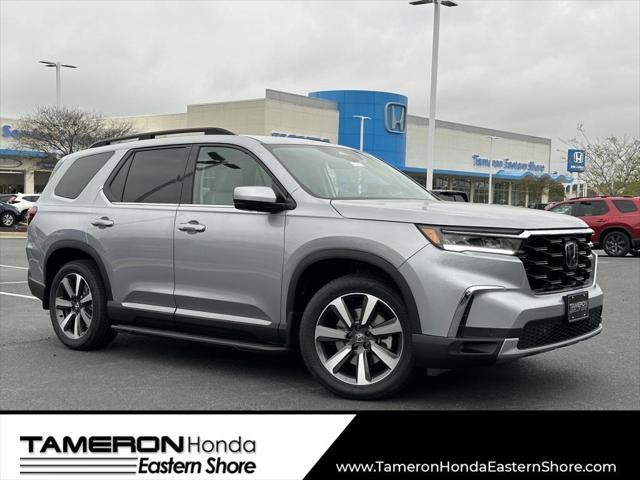 new 2025 Honda Pilot car, priced at $48,950