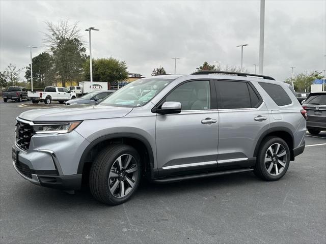 new 2025 Honda Pilot car, priced at $48,950
