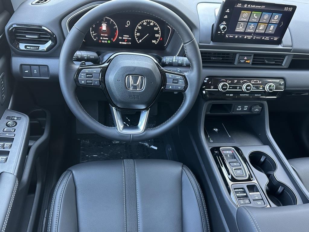 new 2025 Honda Pilot car, priced at $45,725