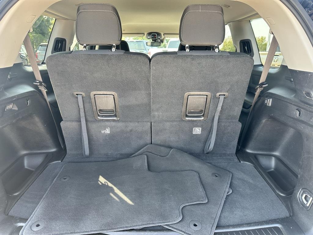 used 2023 Jeep Grand Cherokee L car, priced at $26,000