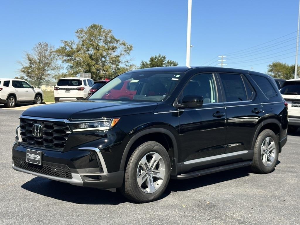 new 2025 Honda Pilot car, priced at $42,119