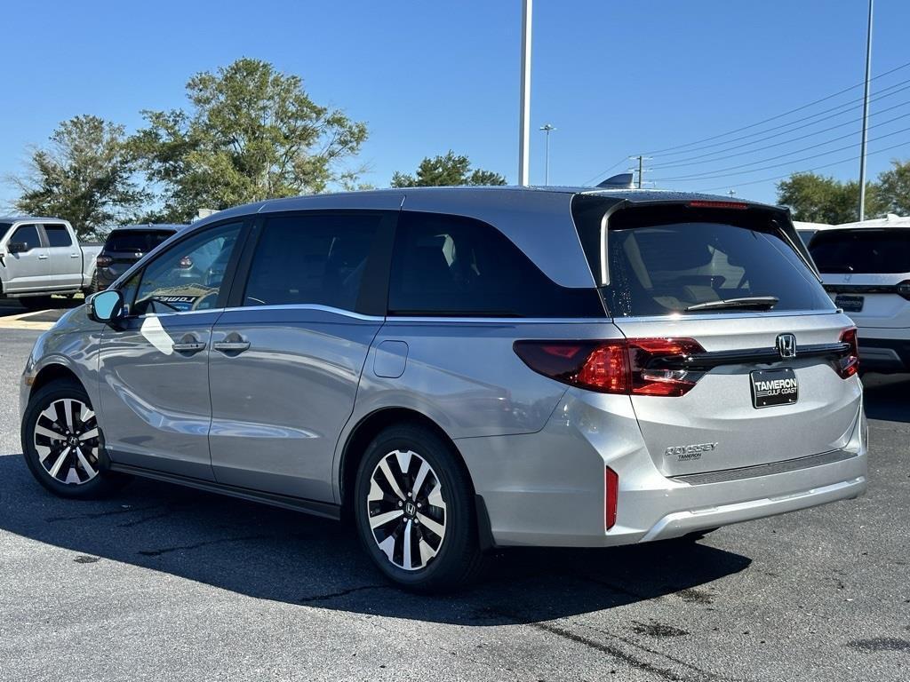 new 2026 Honda Odyssey car, priced at $44,290
