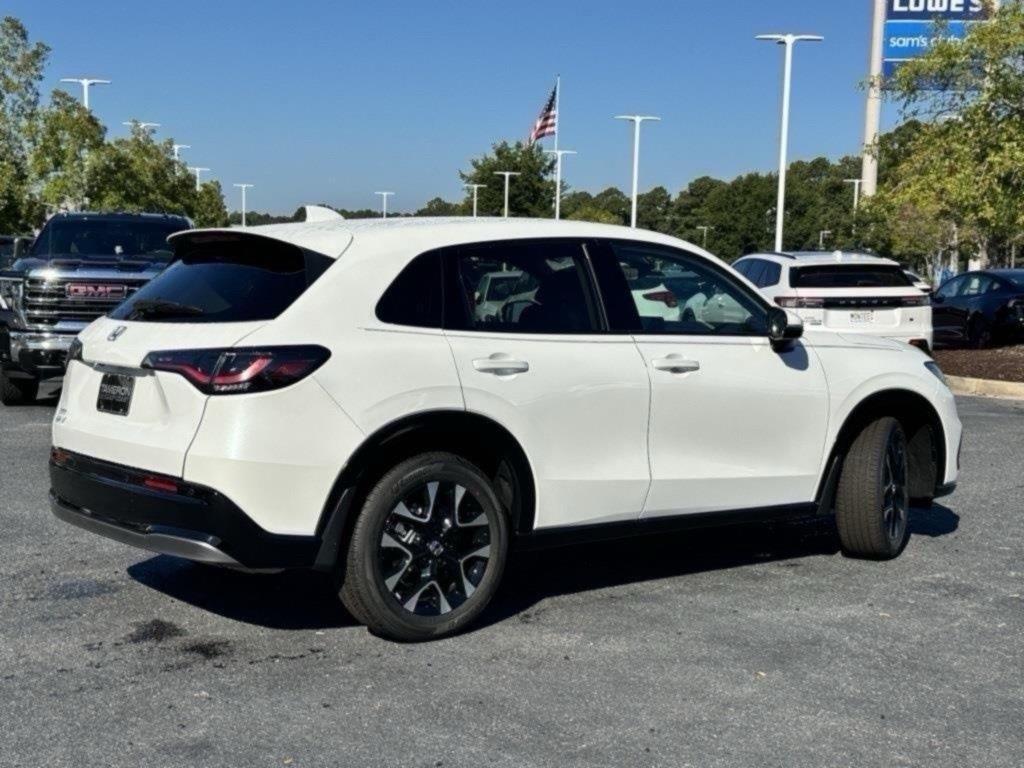 new 2026 Honda HR-V car, priced at $31,755
