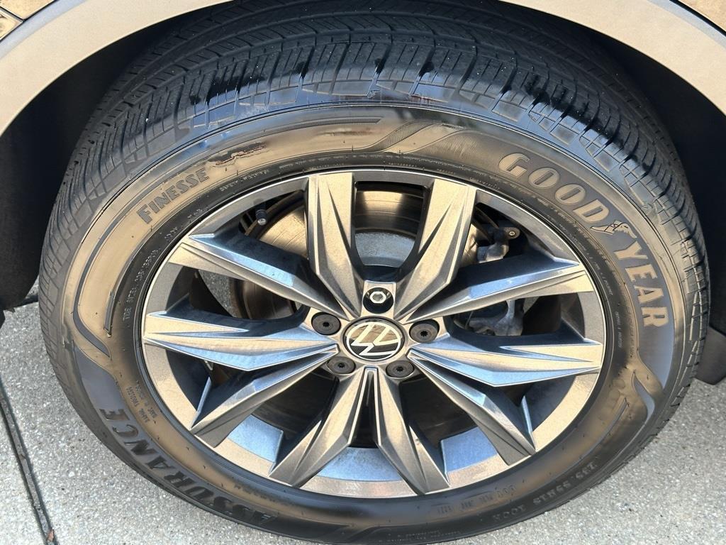 used 2022 Volkswagen Tiguan car, priced at $21,507