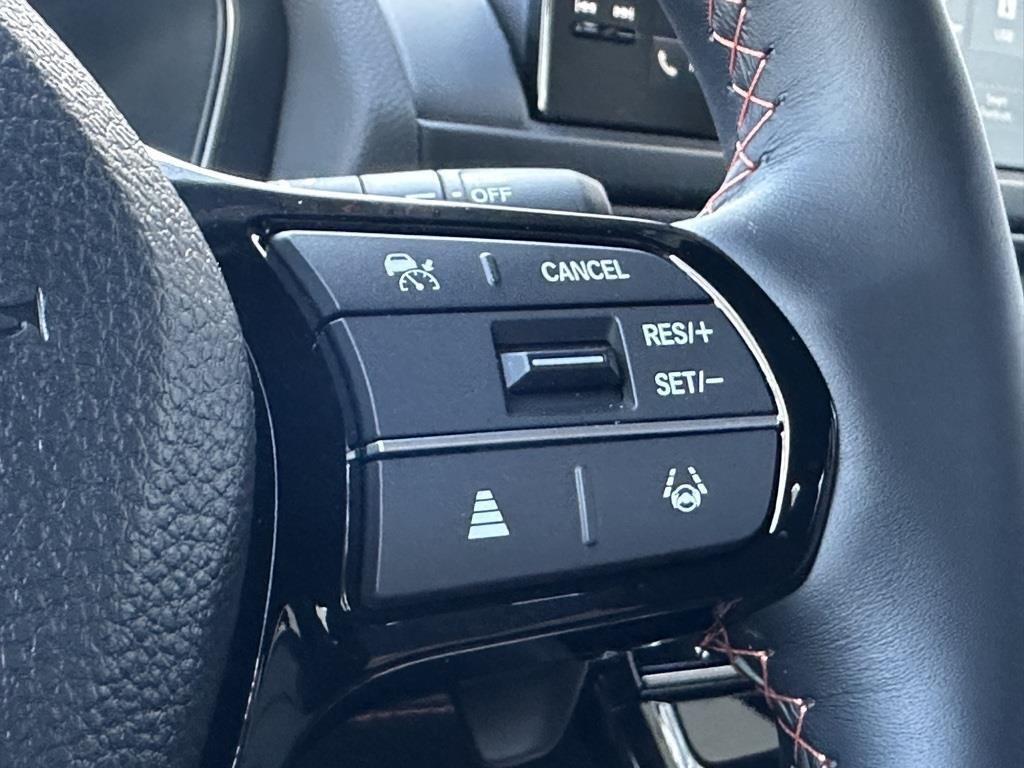 new 2025 Honda Pilot car, priced at $50,895