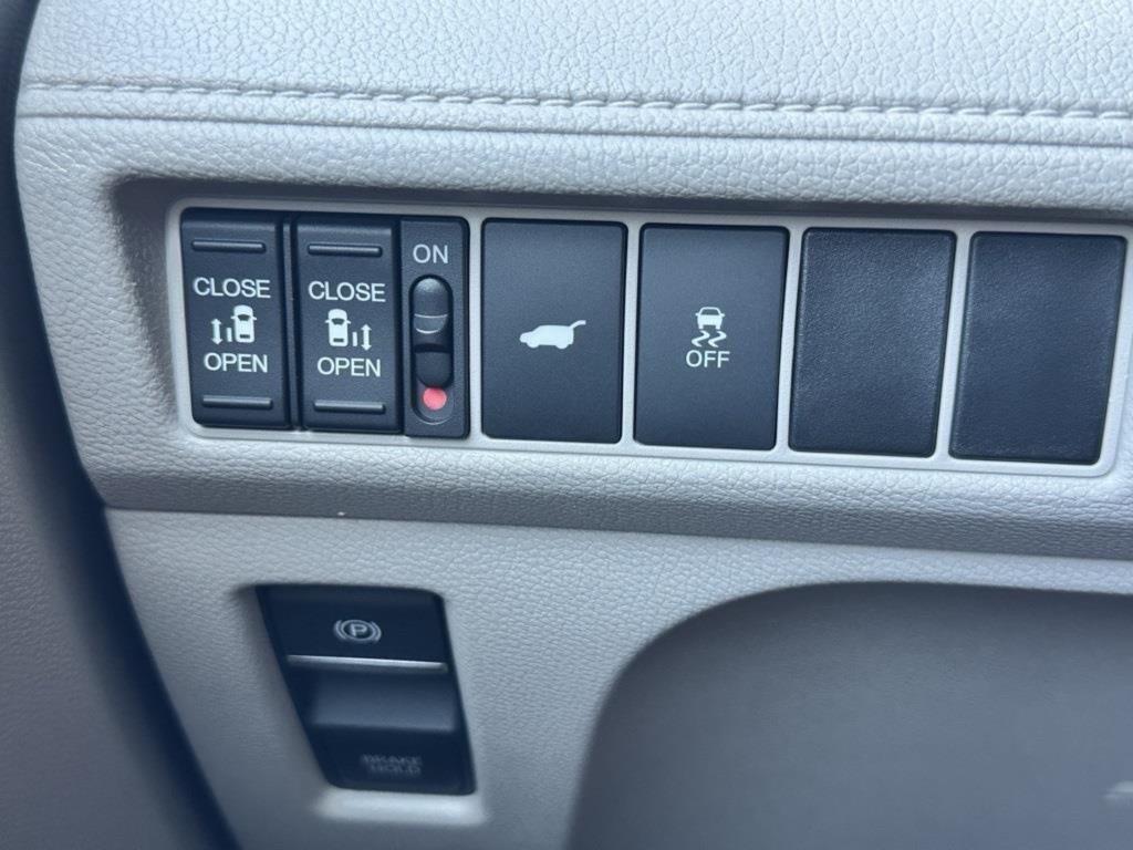 new 2026 Honda Odyssey car, priced at $44,745