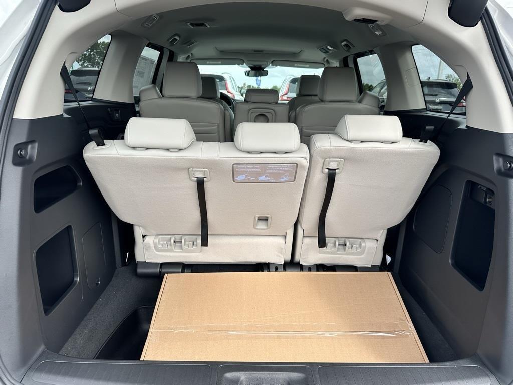 new 2026 Honda Odyssey car, priced at $44,745