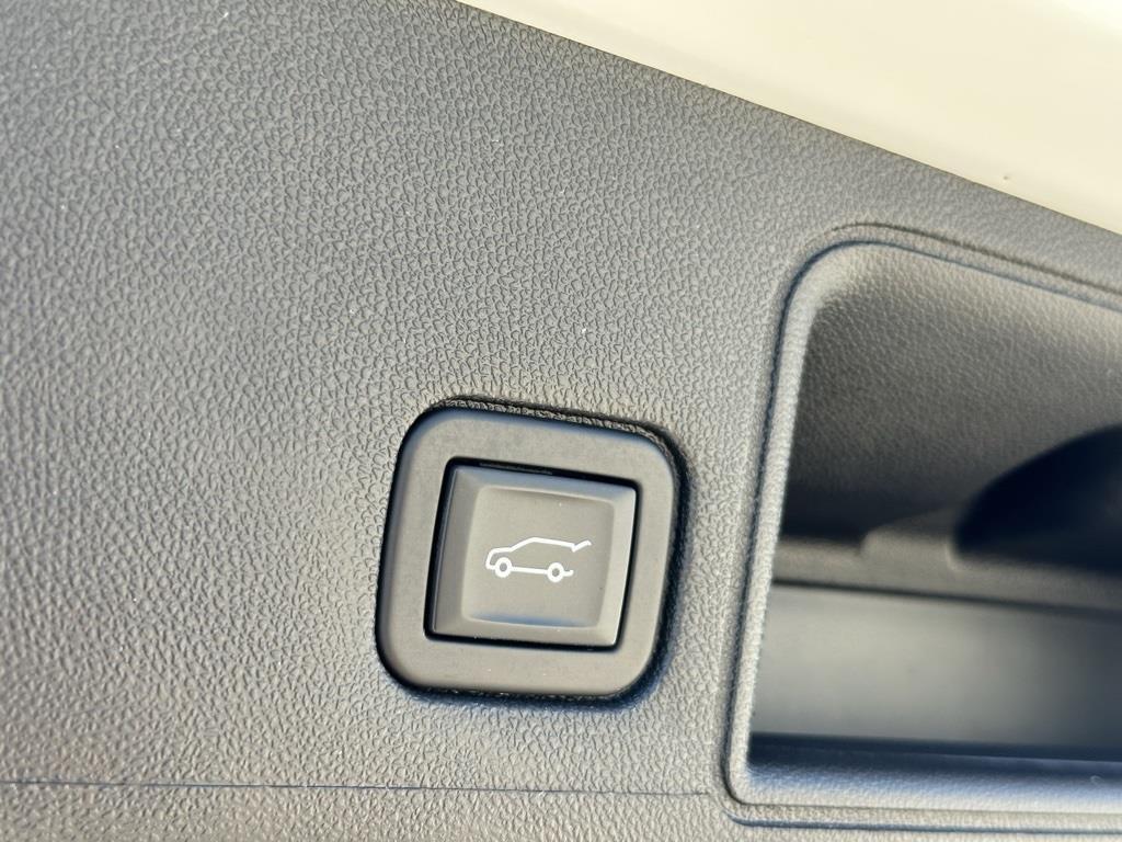 used 2022 GMC Terrain car, priced at $24,742