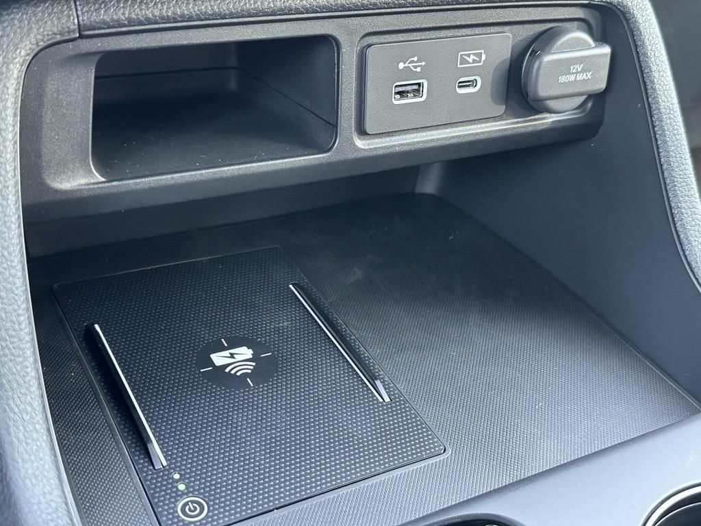 new 2025 Honda Pilot car, priced at $44,180