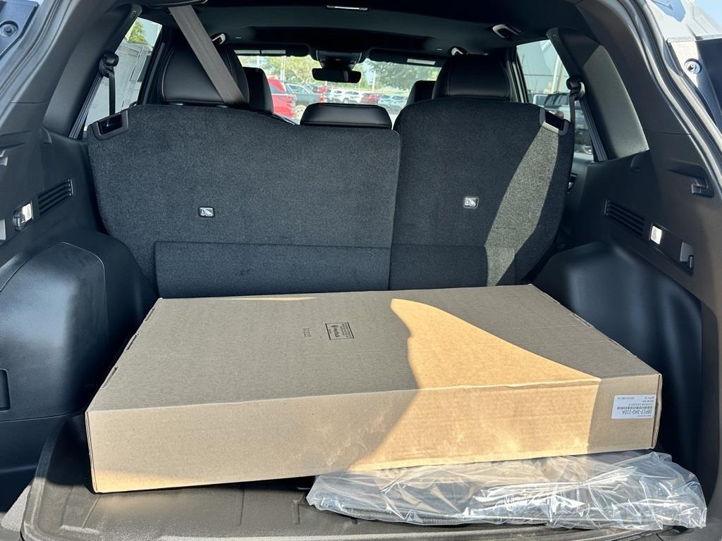 new 2026 Honda CR-V Hybrid car, priced at $41,675