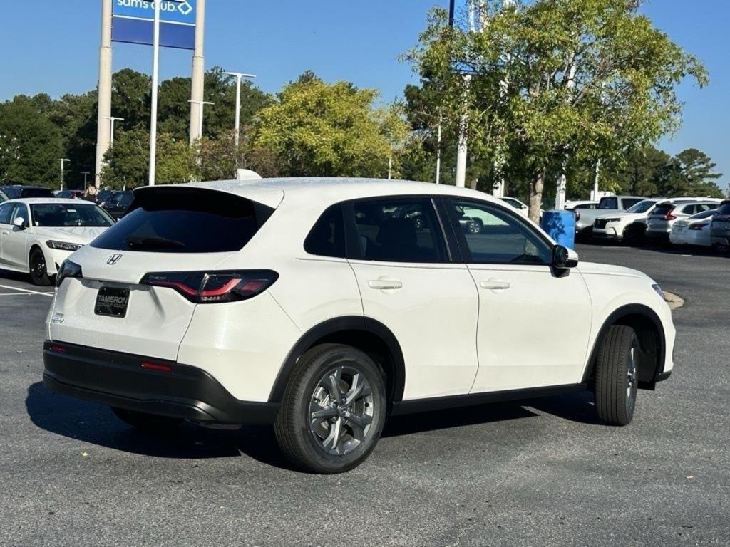 new 2026 Honda HR-V car, priced at $28,105