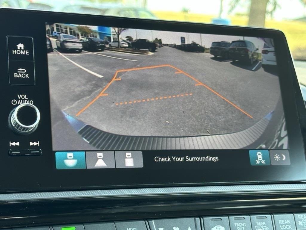 new 2026 Honda Odyssey car, priced at $44,885