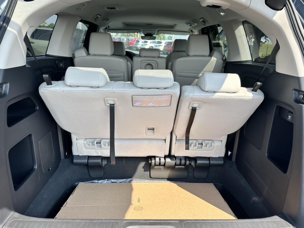 new 2026 Honda Odyssey car, priced at $44,885