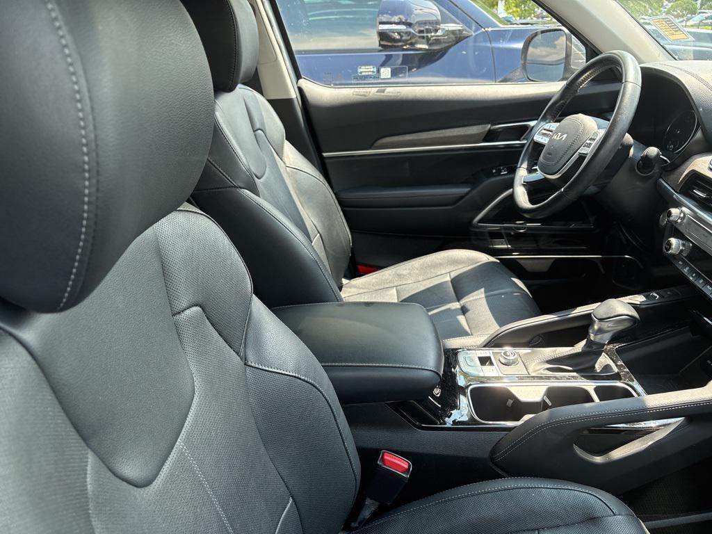 used 2022 Kia Telluride car, priced at $34,126