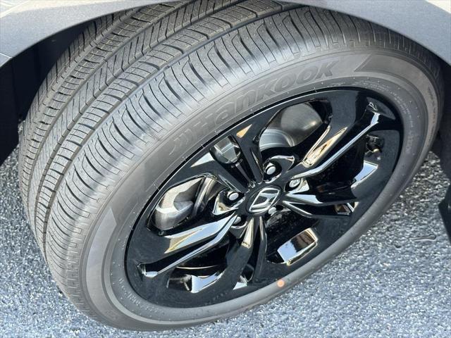 new 2025 Honda Accord car, priced at $31,710