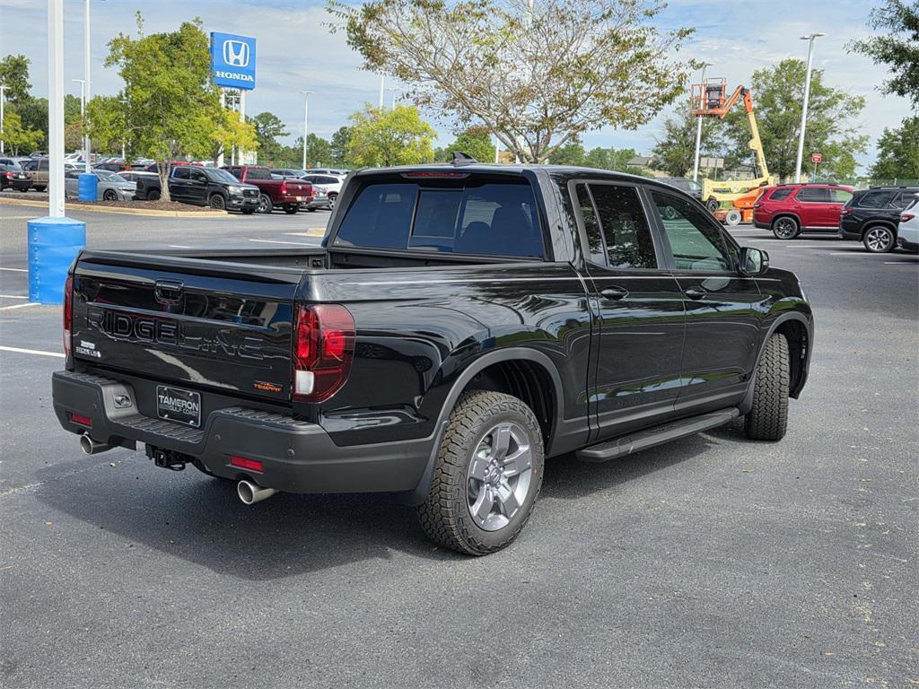 new 2025 Honda Ridgeline car, priced at $42,273