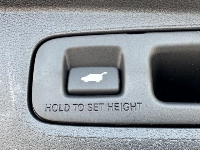 new 2025 Honda CR-V Hybrid car, priced at $42,950