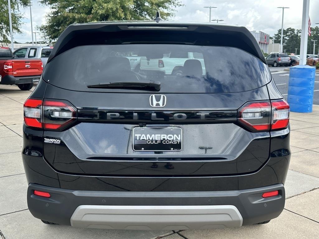 used 2024 Honda Pilot car, priced at $38,000