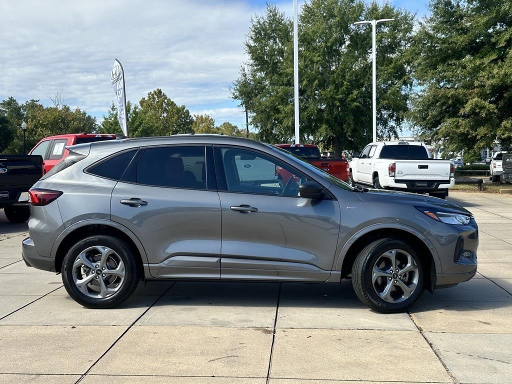 used 2024 Ford Escape car, priced at $23,332