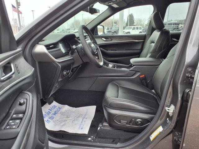 new 2025 Jeep Grand Cherokee L car, priced at $42,407