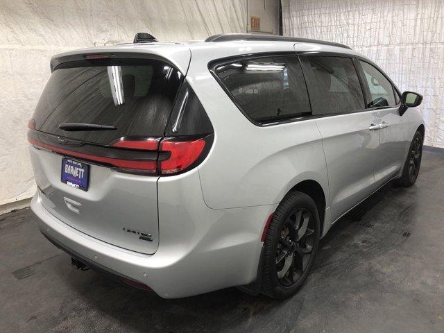 used 2023 Chrysler Pacifica car, priced at $41,977