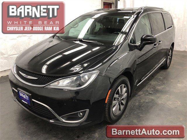 used 2020 Chrysler Pacifica car, priced at $21,988