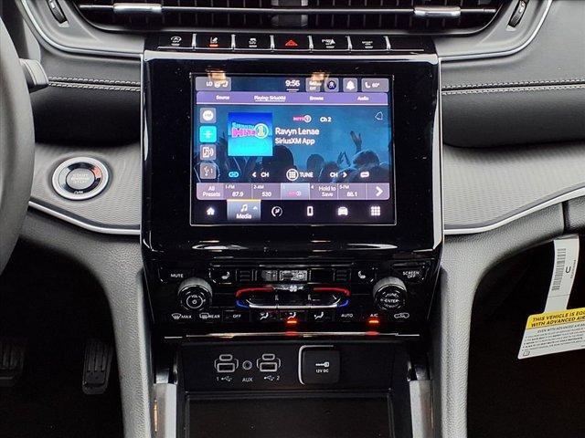 new 2025 Jeep Grand Cherokee car, priced at $35,247