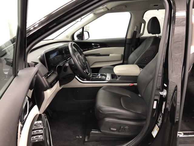 used 2024 Kia Carnival car, priced at $37,988