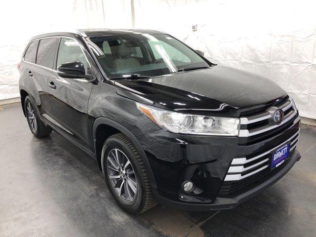 used 2018 Toyota Highlander car, priced at $27,988