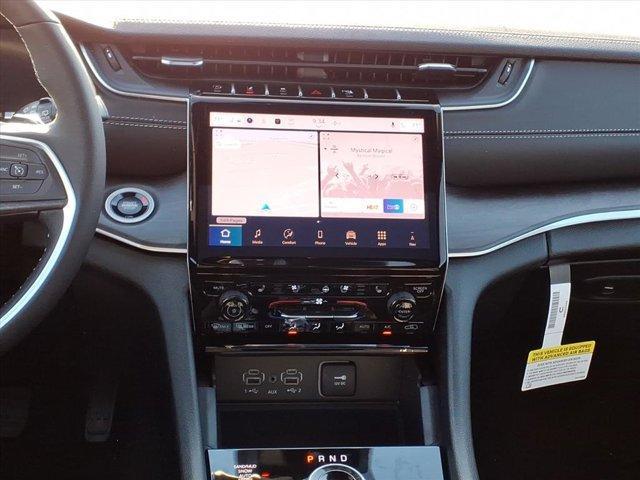 new 2025 Jeep Grand Cherokee car, priced at $48,579