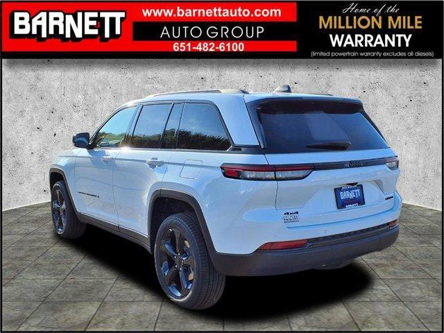 new 2025 Jeep Grand Cherokee car, priced at $42,980